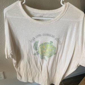 aerie T size medium